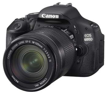Фотокамера Canon EOS 600D Kit EF-S 18-135