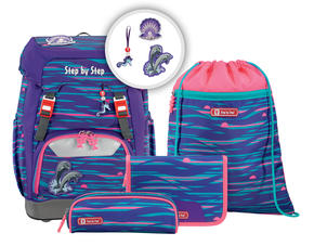 Школьные ранцы и рюкзаки