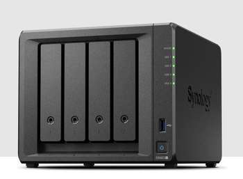Хранилище данных Synology Сетевое хранилище DiskStation DS923+ black