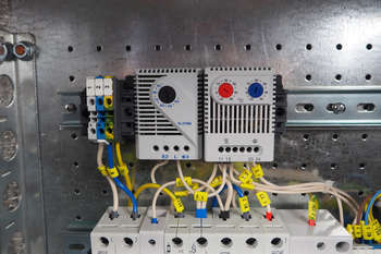 2328490-5